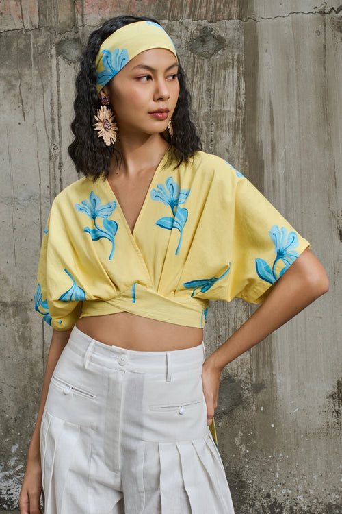Sunlit Bloom Cropped Top With Pleated Trousers