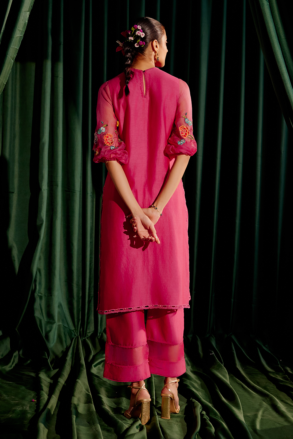 Fuchsia 3D Applique Kurta and Pant with Dupatta