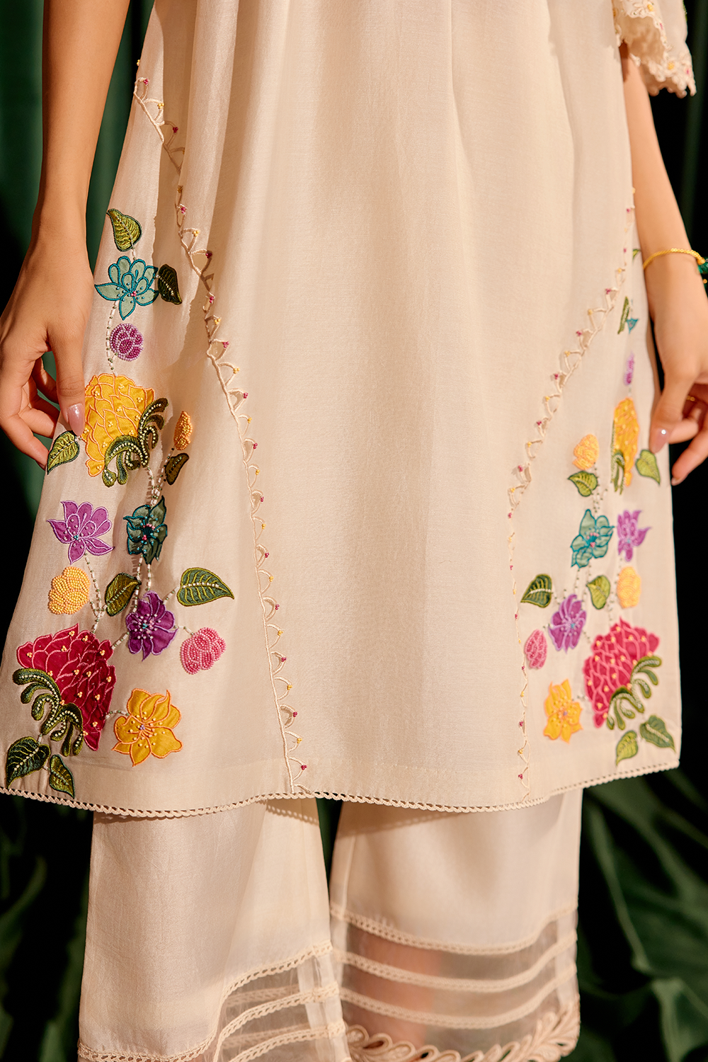 Ivory 3D Floral Applique Detail Kurta with Pant