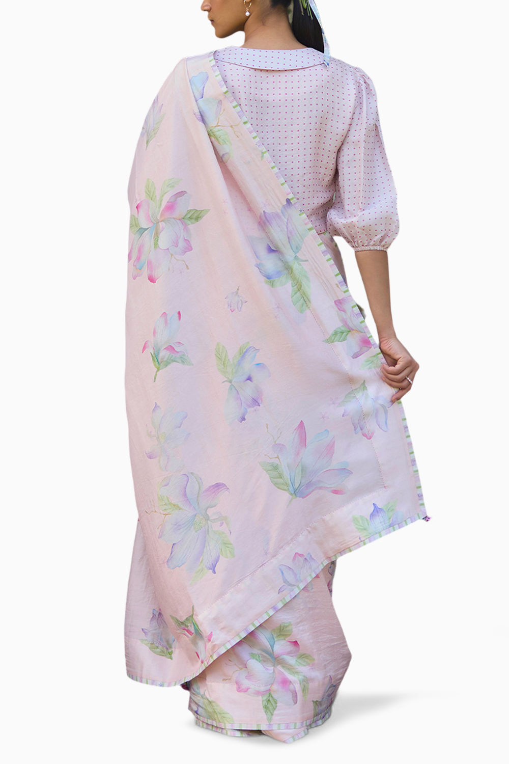 Aura Magnolia Pink Saree