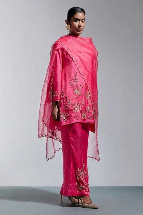 Raspberry Scalloped Organza Dupatta