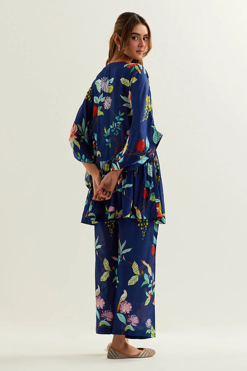 Izar Kurta Set