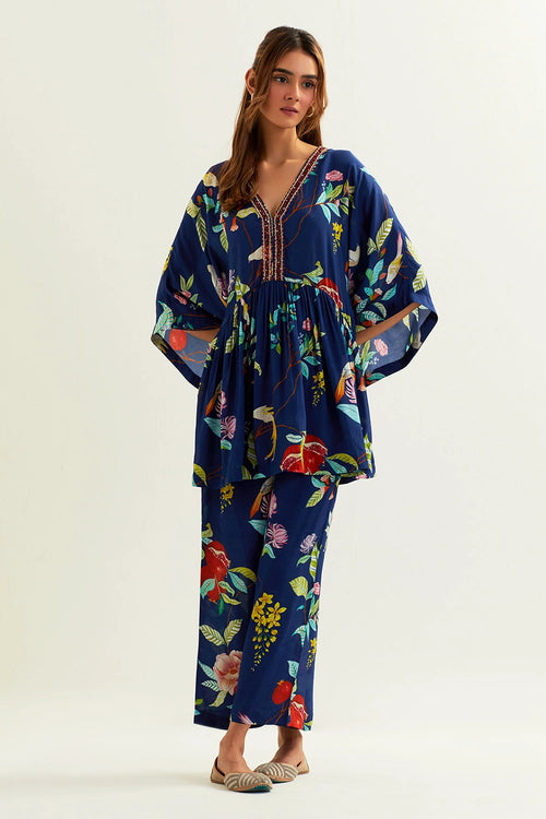 Izar Kurta Set