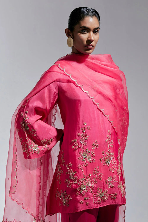 Raspberry Scalloped Organza Dupatta