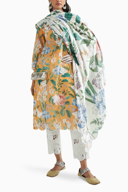 Freesia Kurta Set