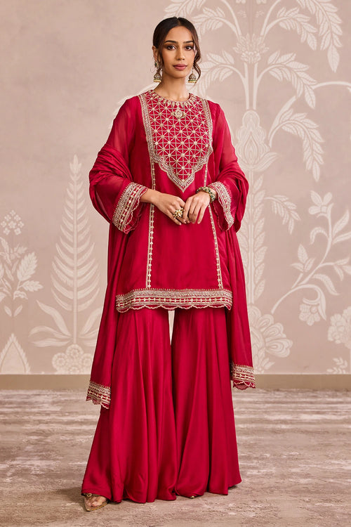 Tasveer Kurta Set