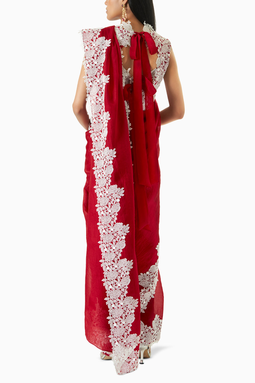 Chic Organza Saree With Lace Blouse