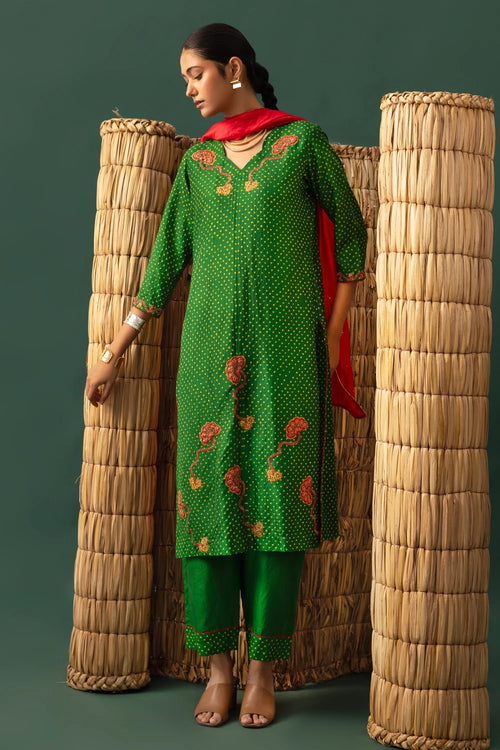 Green Bandhani Aari Suit Set