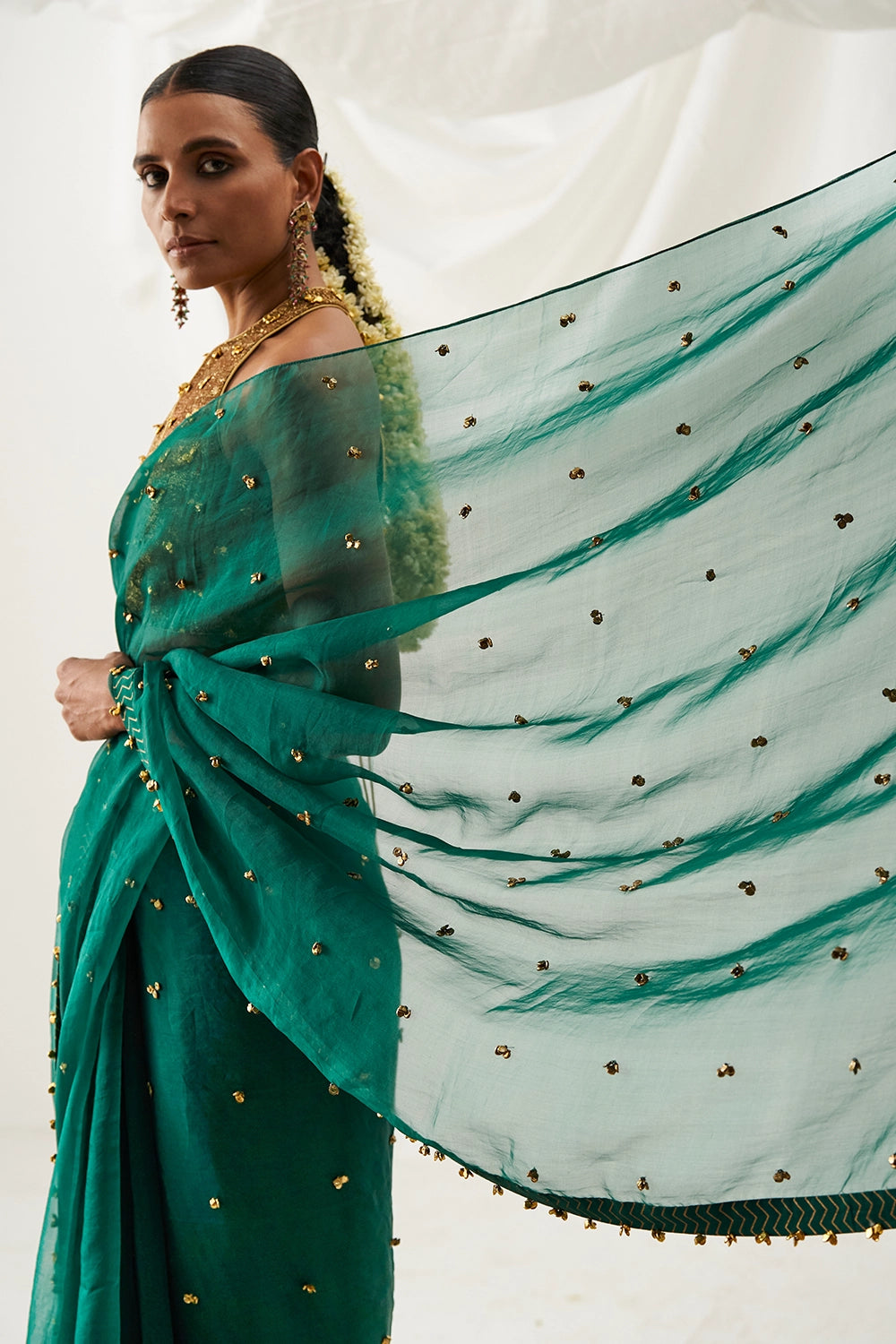 Amodini Emerald Green Saree Set