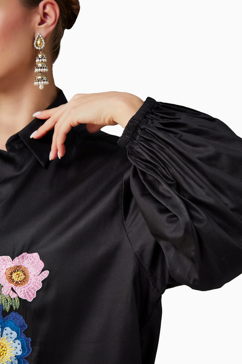 Full Bloom Oversized Black Shirt