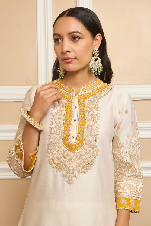 Myreen Daisy Ivory Straight Kurta with Dhoti