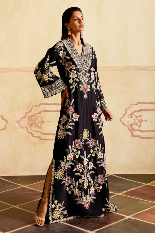 Black Contrast Embroidered Dress Kurta with Tie-Up Belt
