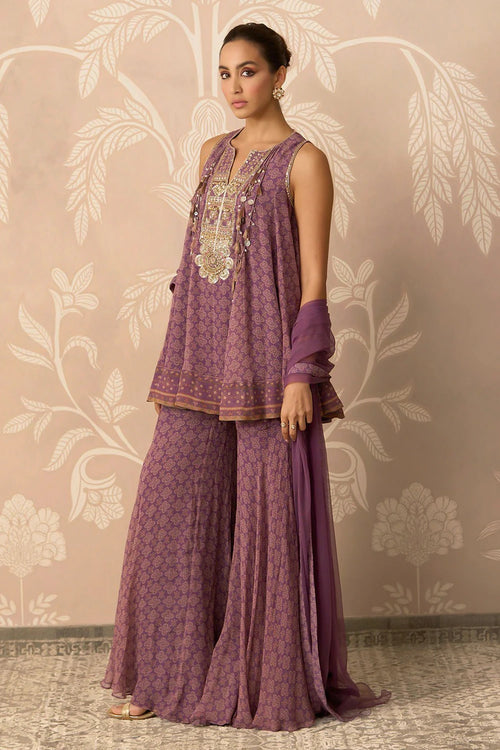 Roohana Kurti 
Garara Set