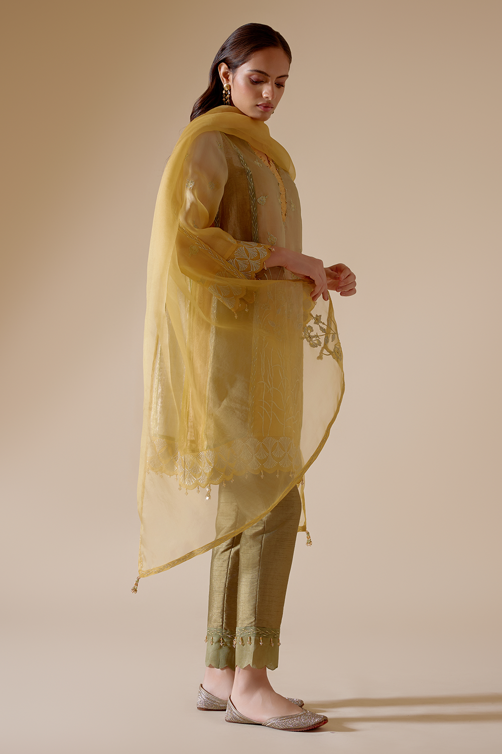 Farida Mustard Kurta Set