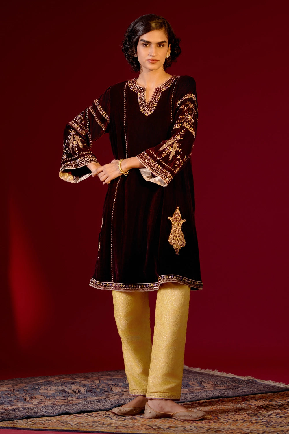 Amna Velvet Wine Kurta Set