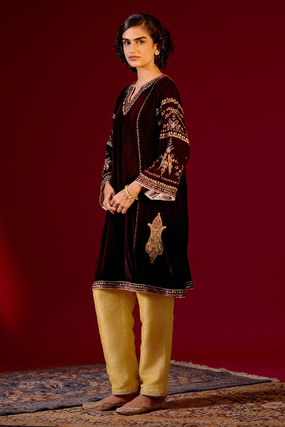 Amna Velvet Wine Kurta Set