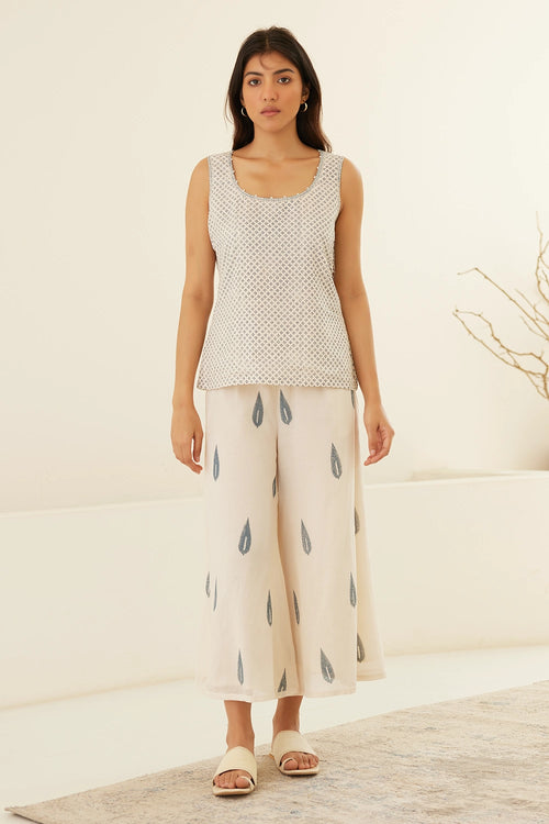 Papyrus White Kimono Cape Set