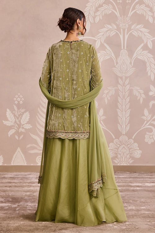 Nayab Kurta Set