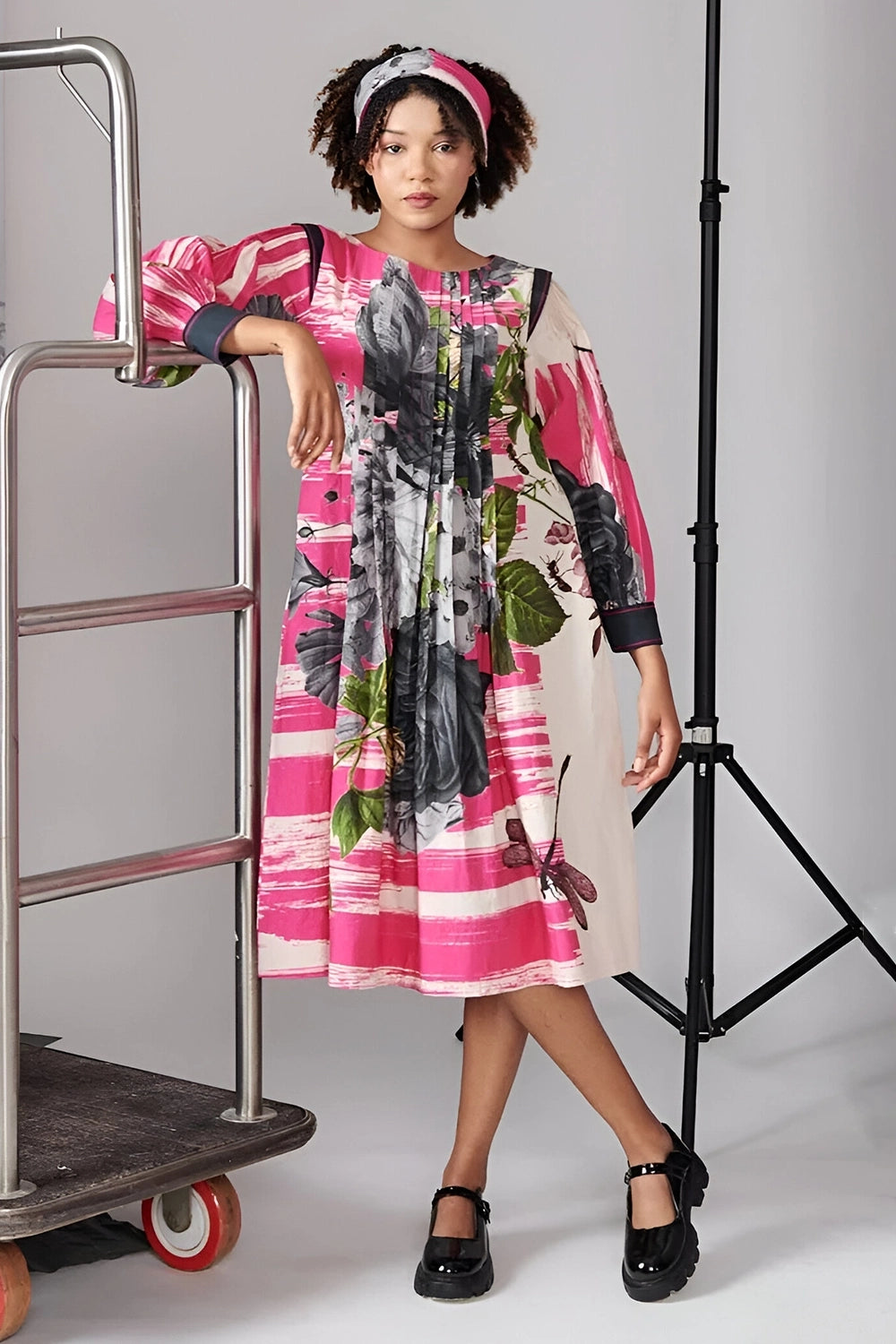Pink Scratch Print Full Sleeve Dress