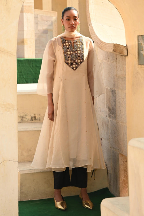 Jantar Mantar Ivory Black Kurta Set