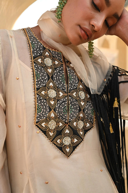 Jantar Mantar Ivory Black Kurta Set