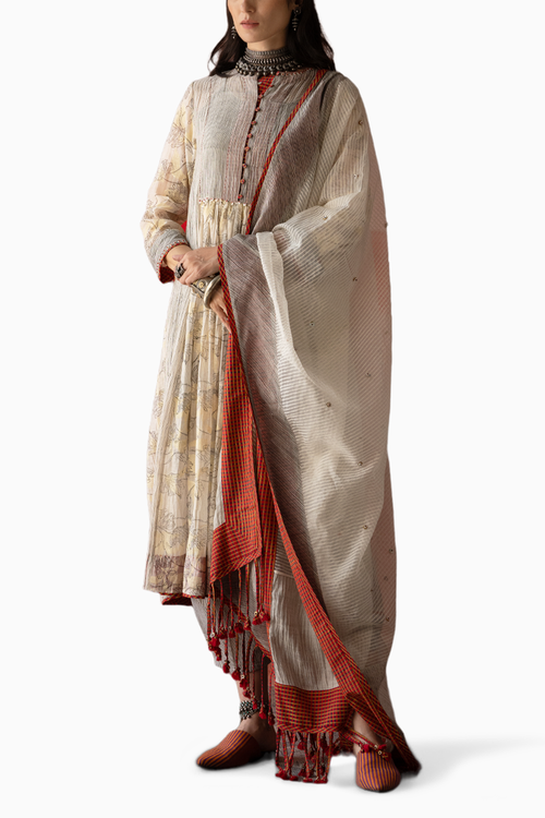 Lateefah Kurta with Ur Pants and Mariam Dupatta
