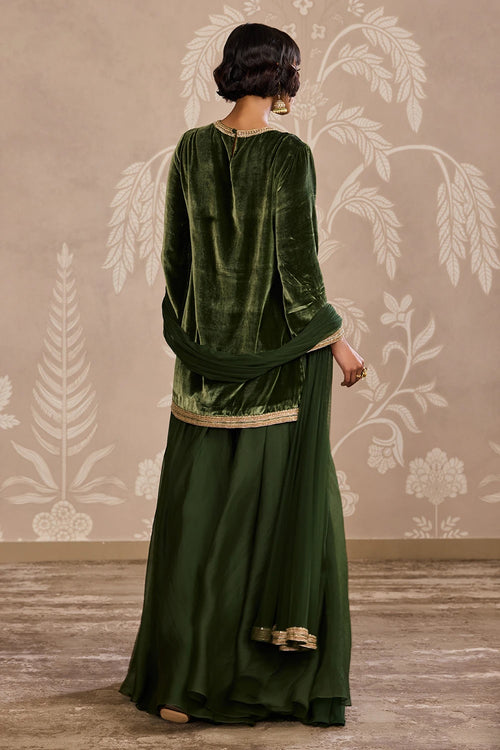 Qalam Kurta Set