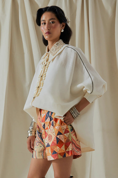 Mogra Kora Mandala Shirt With Shorts