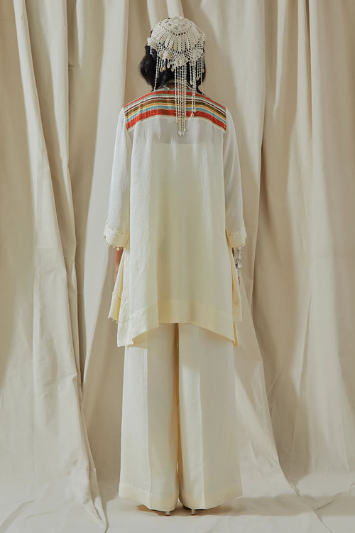 Mogra Kora Embellished Mitra Short Kurta With Trousers
