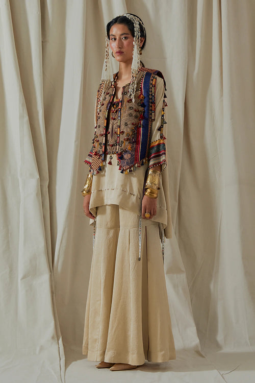 Ecru Kora Zuri Gilet With Kurta And Flared Trousers