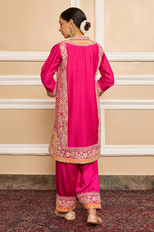 Naayaab Hotpink Straight Kurta with Salwar and Dupatta