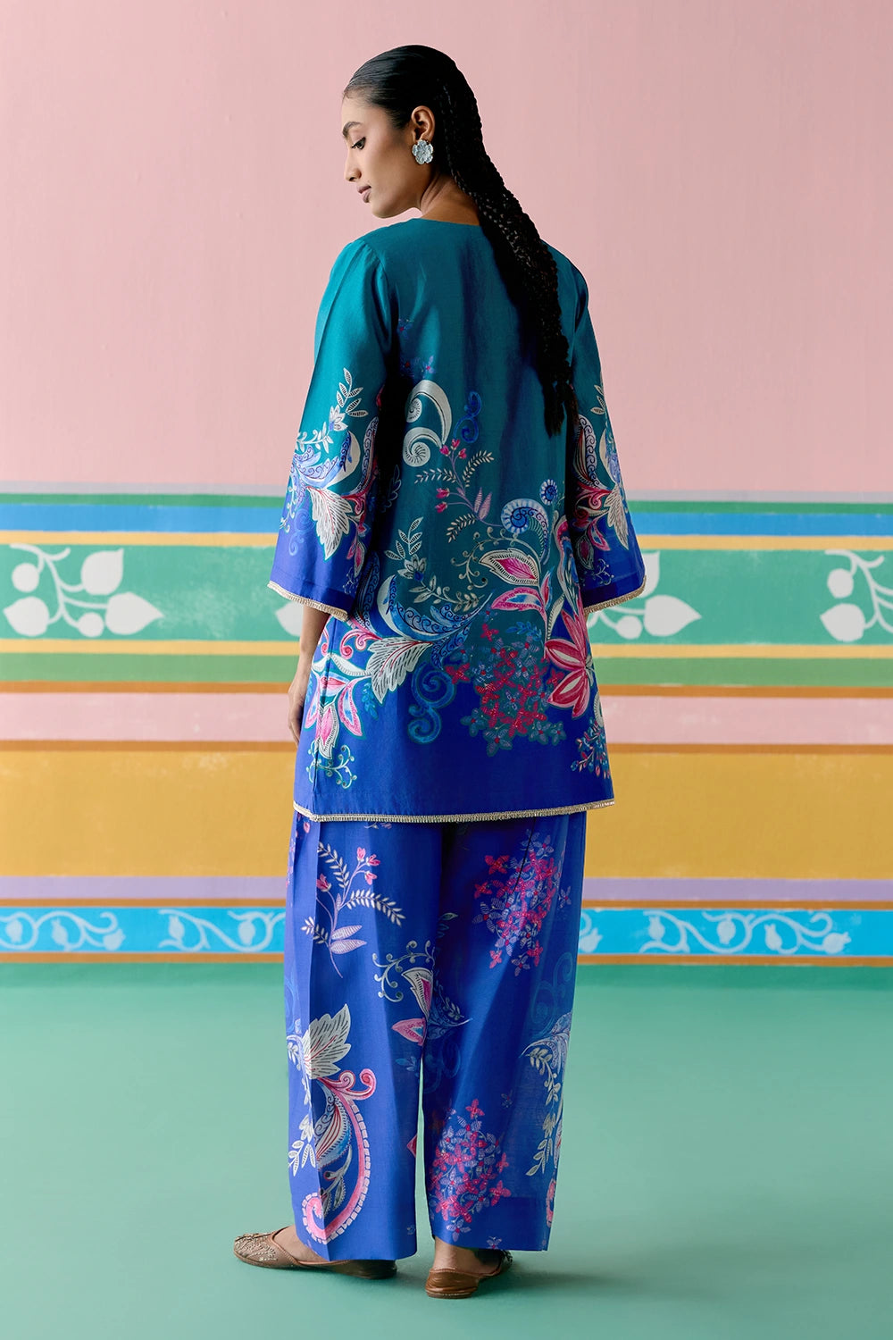 Teal Paisley Square Neck Kurta Set