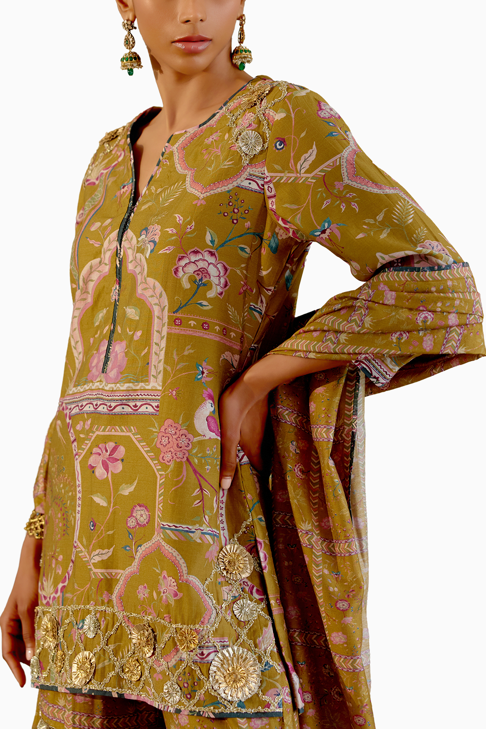 Vibhuti Sarson Kurta Set