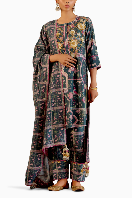 Ditya Morni Kurta Set