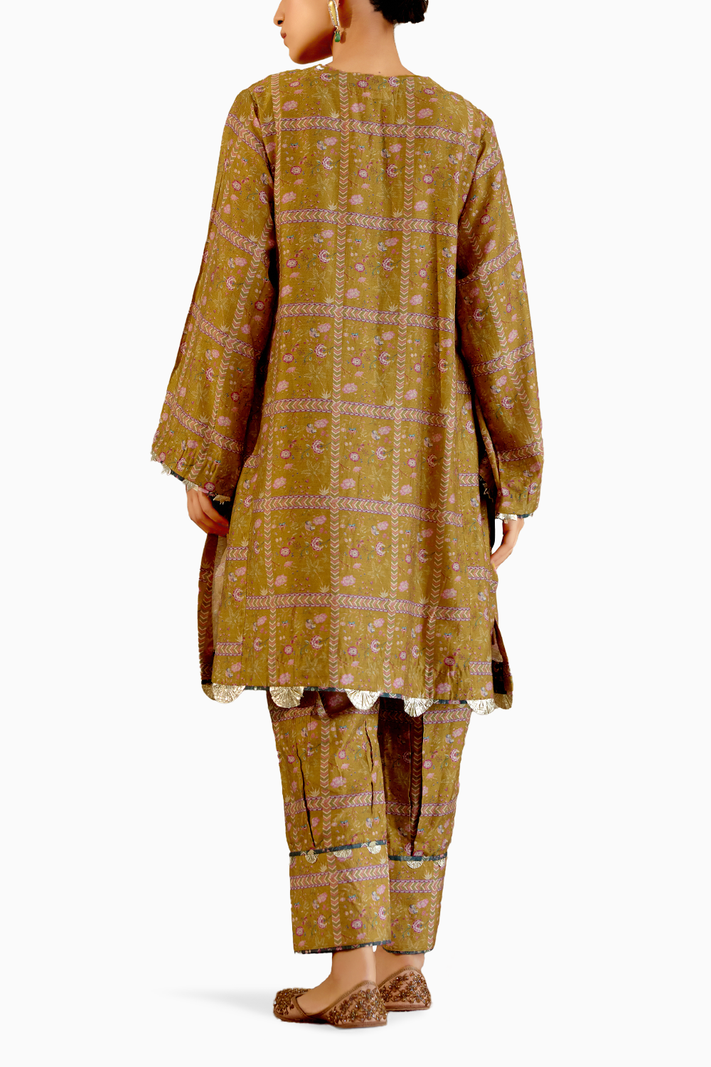 Amrita Sarson Kurta Set