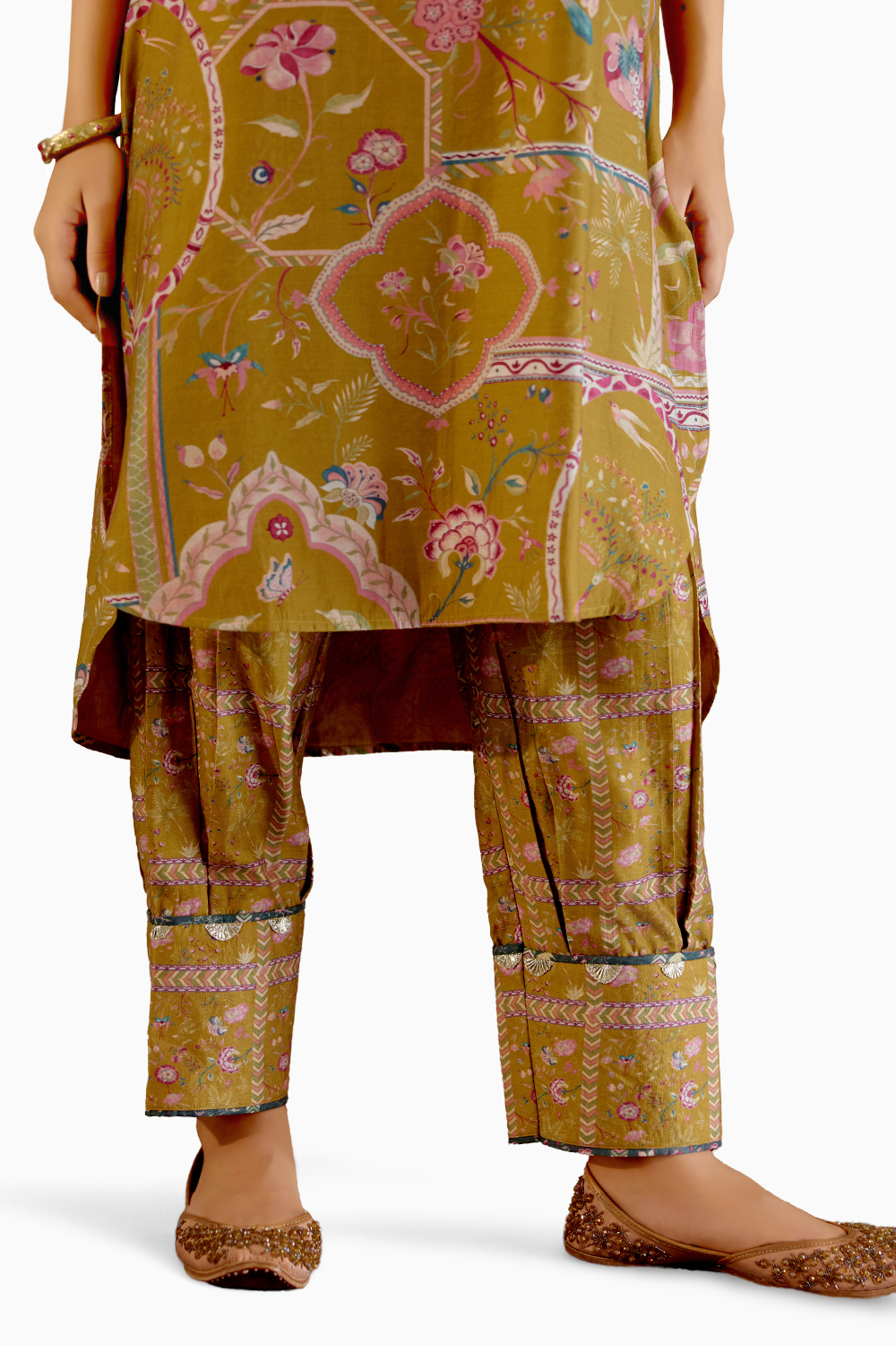 Ditya Sarson Kurta Set