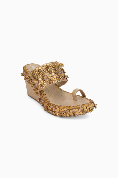 Aamya Gold Wedges