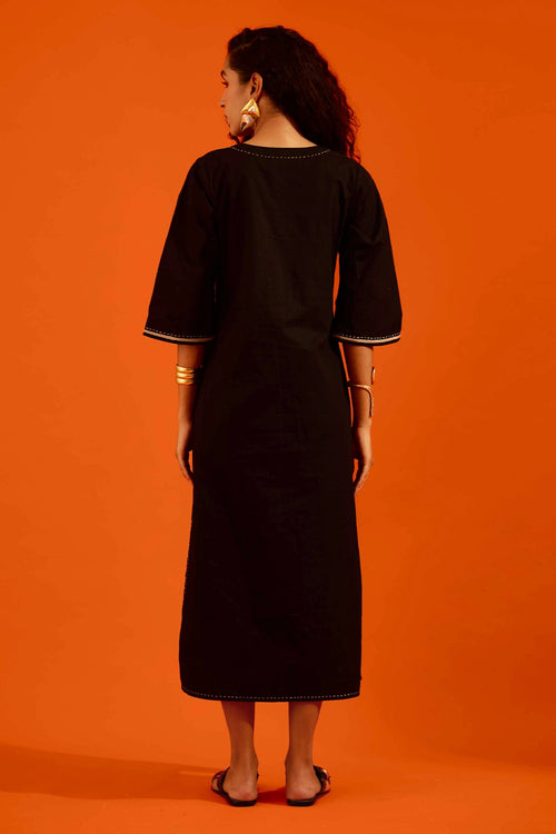 Black Leaf Motif Embroidered Dress