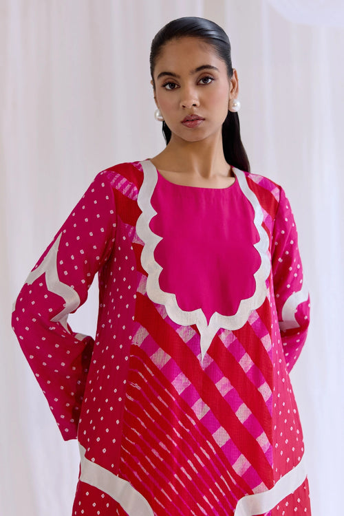 Rang-E-Meharaab Kurta With Ivory Pants