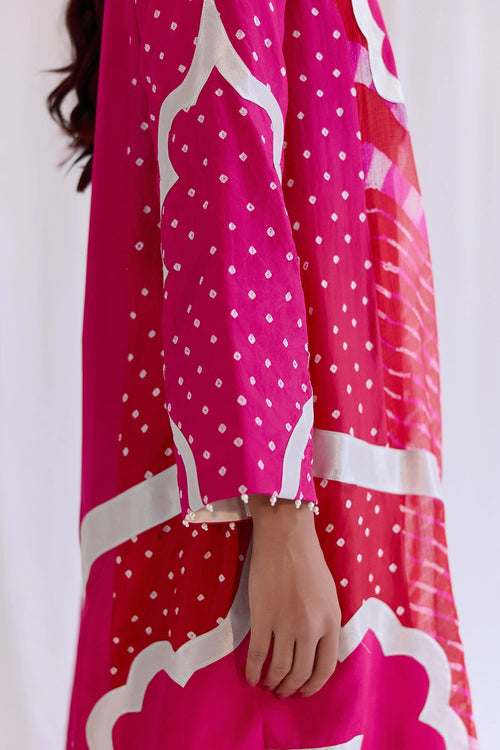 Rang-E-Meharaab Kurta With Ivory Pants