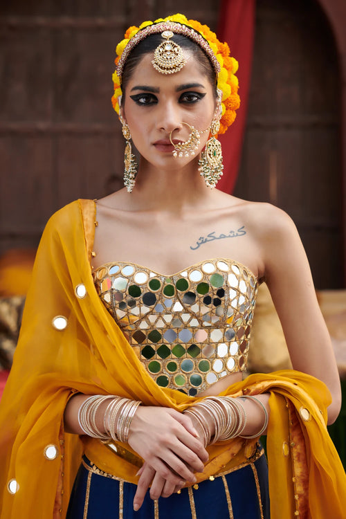 Qainaat Lehenga Set