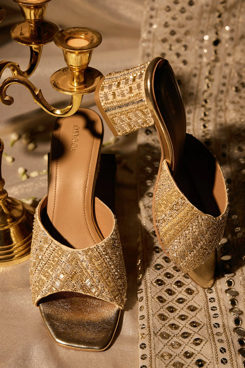 Last Twirl Block Heels