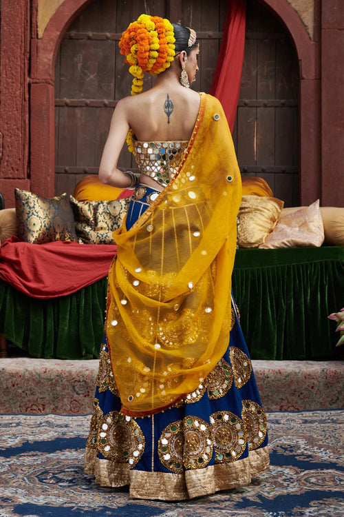 Qainaat Lehenga Set