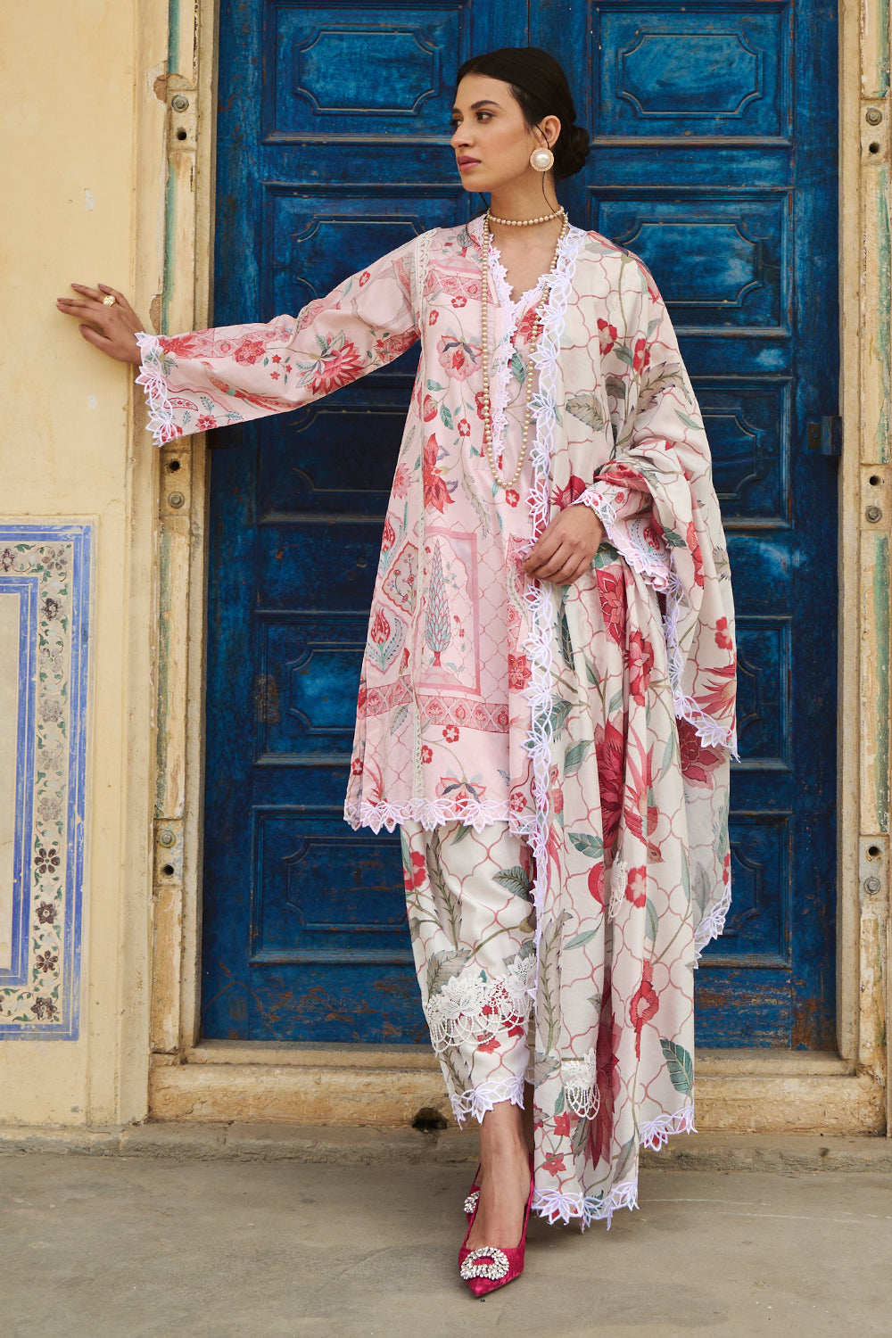 Gulabi Saroja Tunic Set with Dupatta