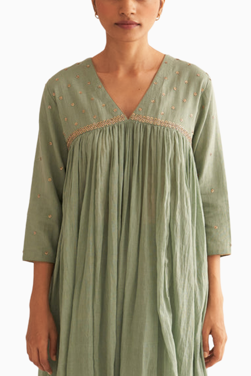 Mrinal Light Green Kurta Set