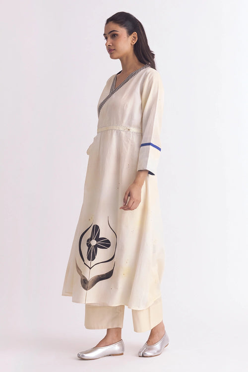 Aiko Kurta