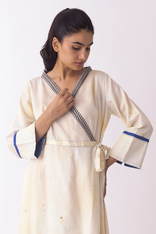Aiko Kurta