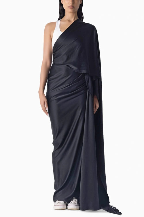 Black Kaai Sari