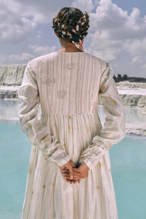 Elysia Angrakha