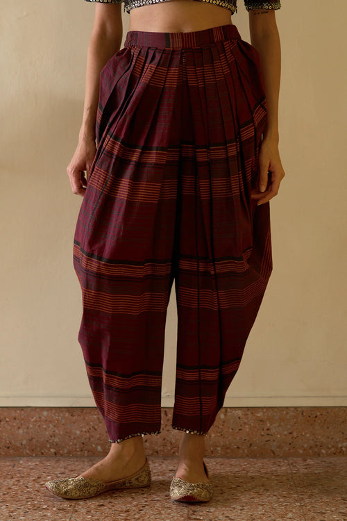 Rekha Kurta and Kumud Pant with Pihu Dupatta and Usha Gilet
